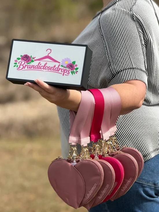 Lululemon Heart Coin Pouch Wristlet - Pink Mix - Picture 1 of 1